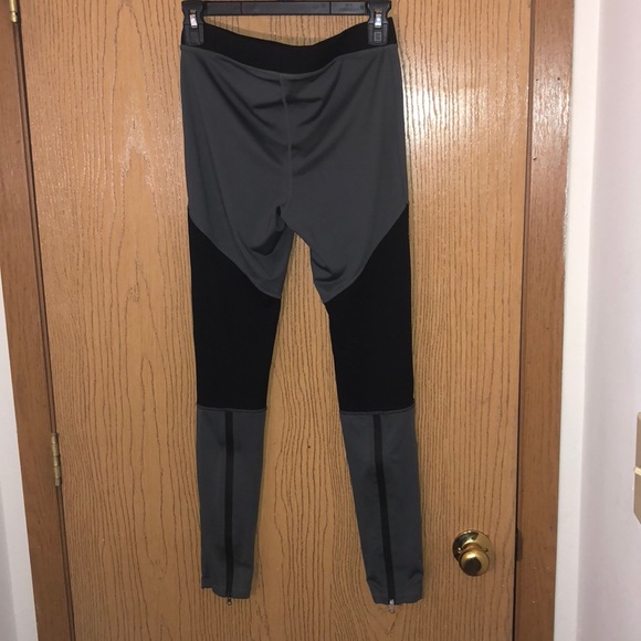 Leggings - Picture 2 of 3